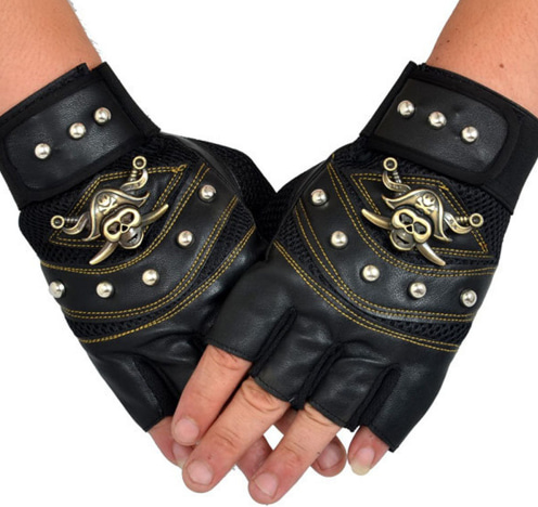 Distinctive Aesthetic Fingerless Gloves